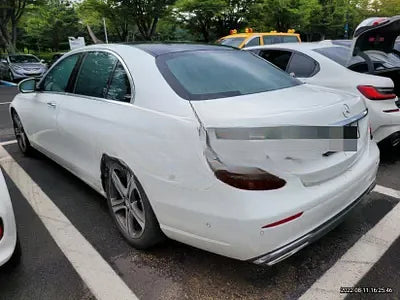 2016 Mercedes-Benz E 300 NONE VIN: