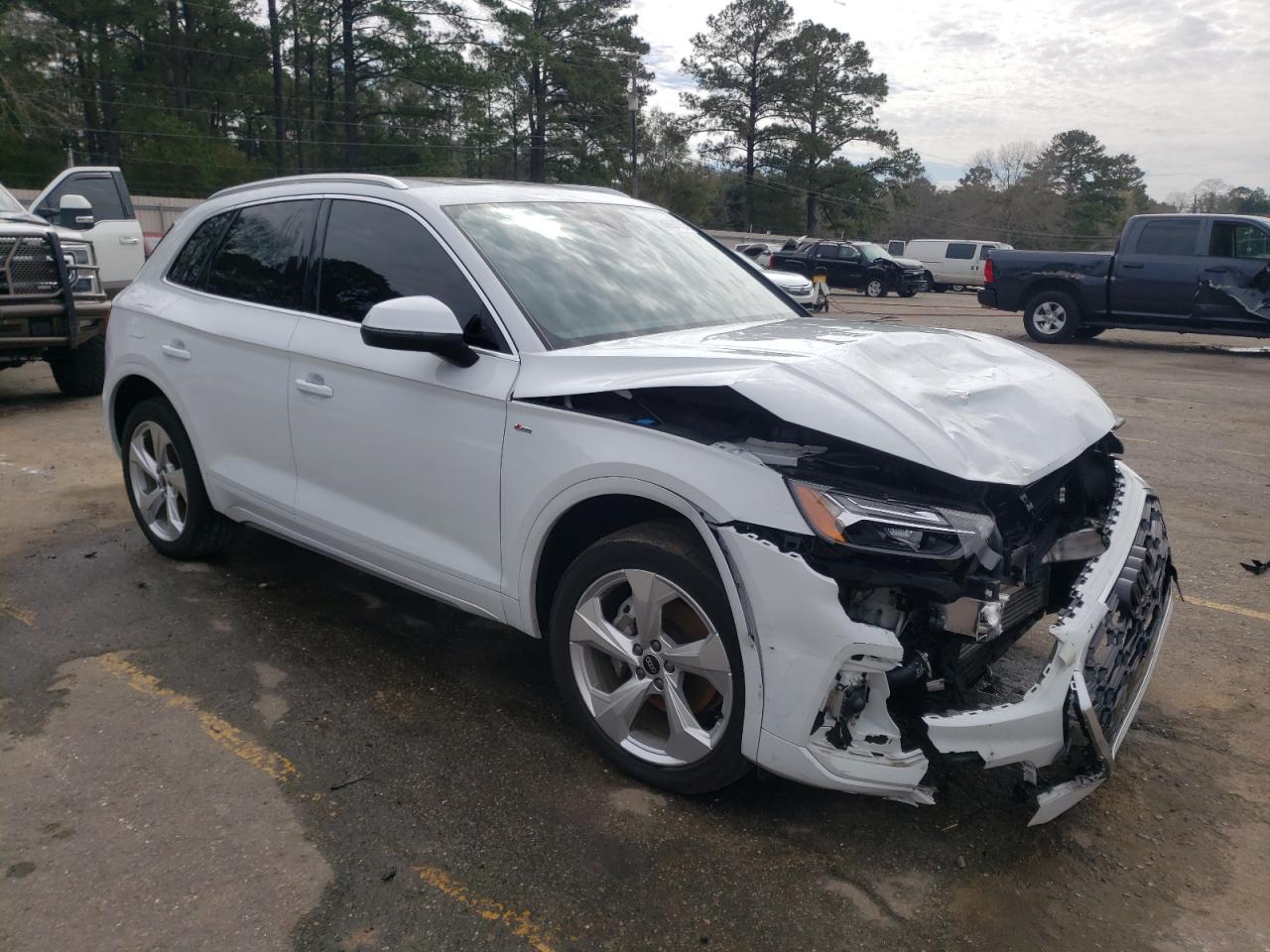 2023 AUDI Q5 PREMIUM PLUS 45 VIN:WA1EAAFY0P2158000