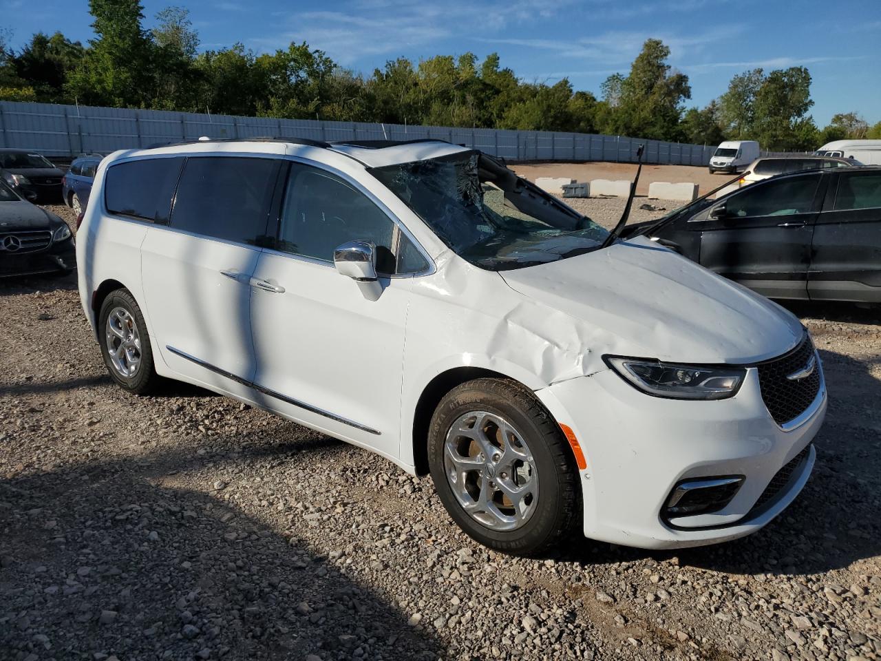 2022 CHRYSLER PACIFICA LIMITED VIN:2C4RC1GG4NR122090