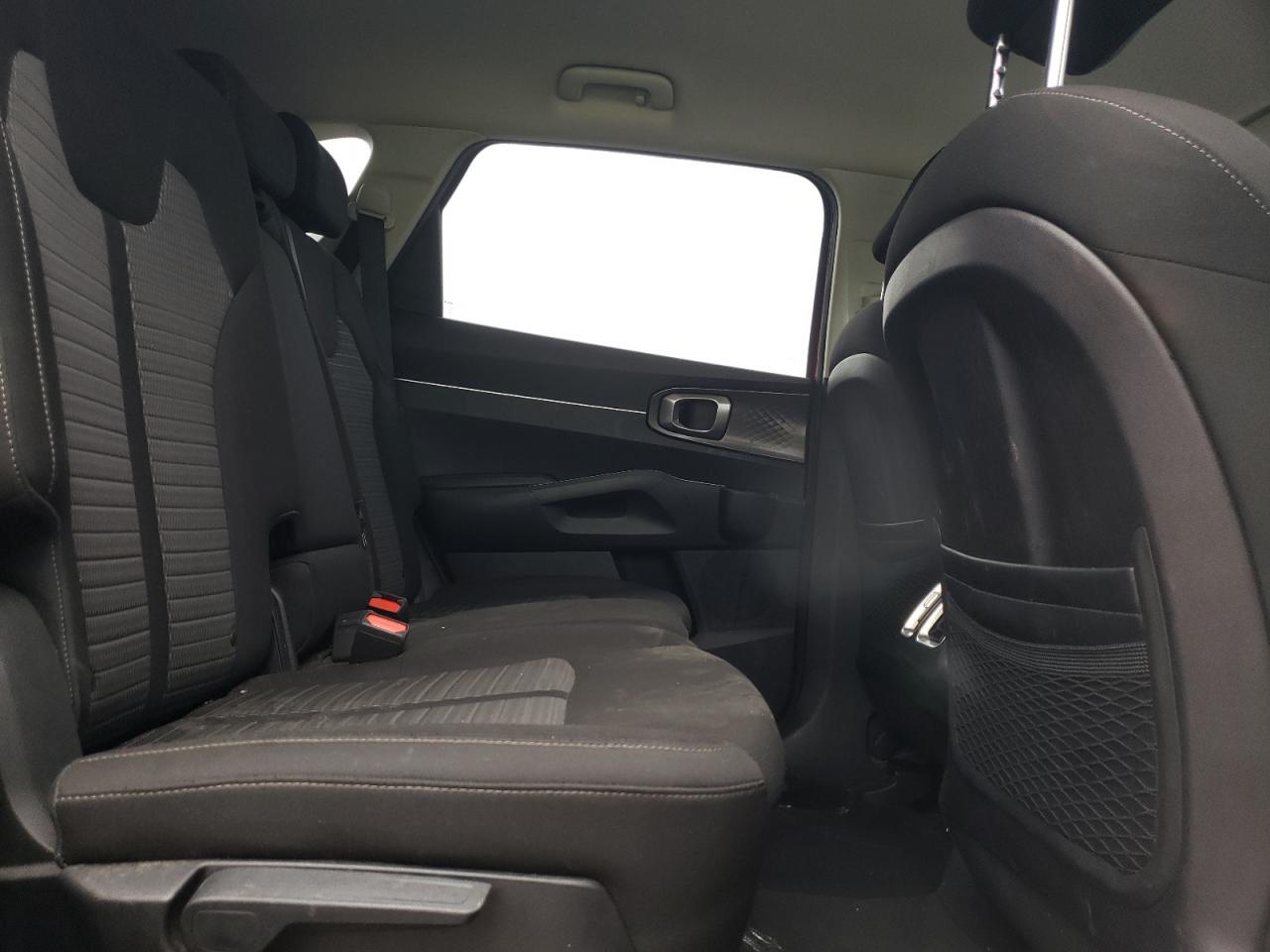 2022 KIA SORENTO LX VIN:5XYRG4LC1NG076716