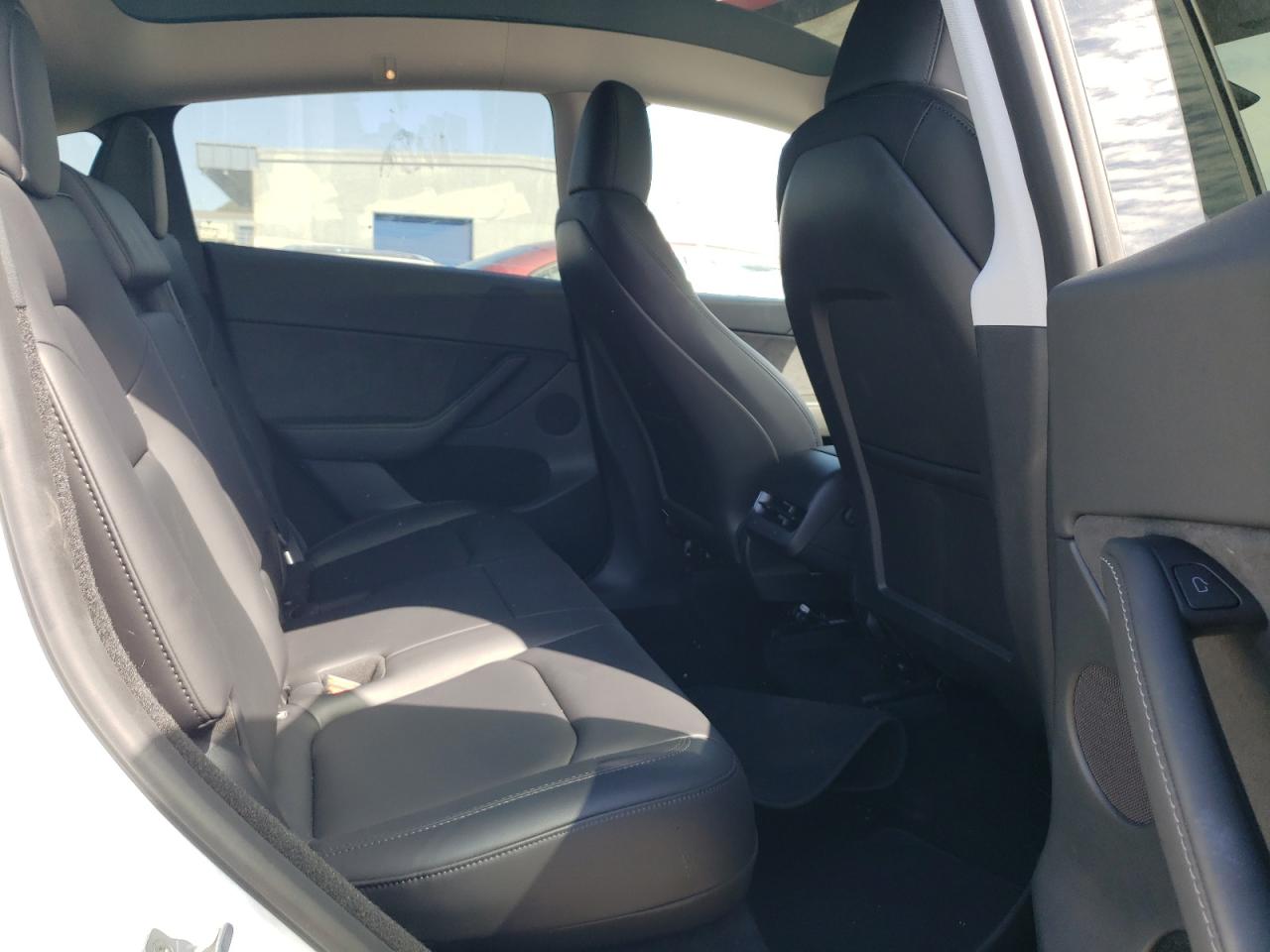 2023 TESLA MODEL Y  VIN:7SAYGDED3PF969386