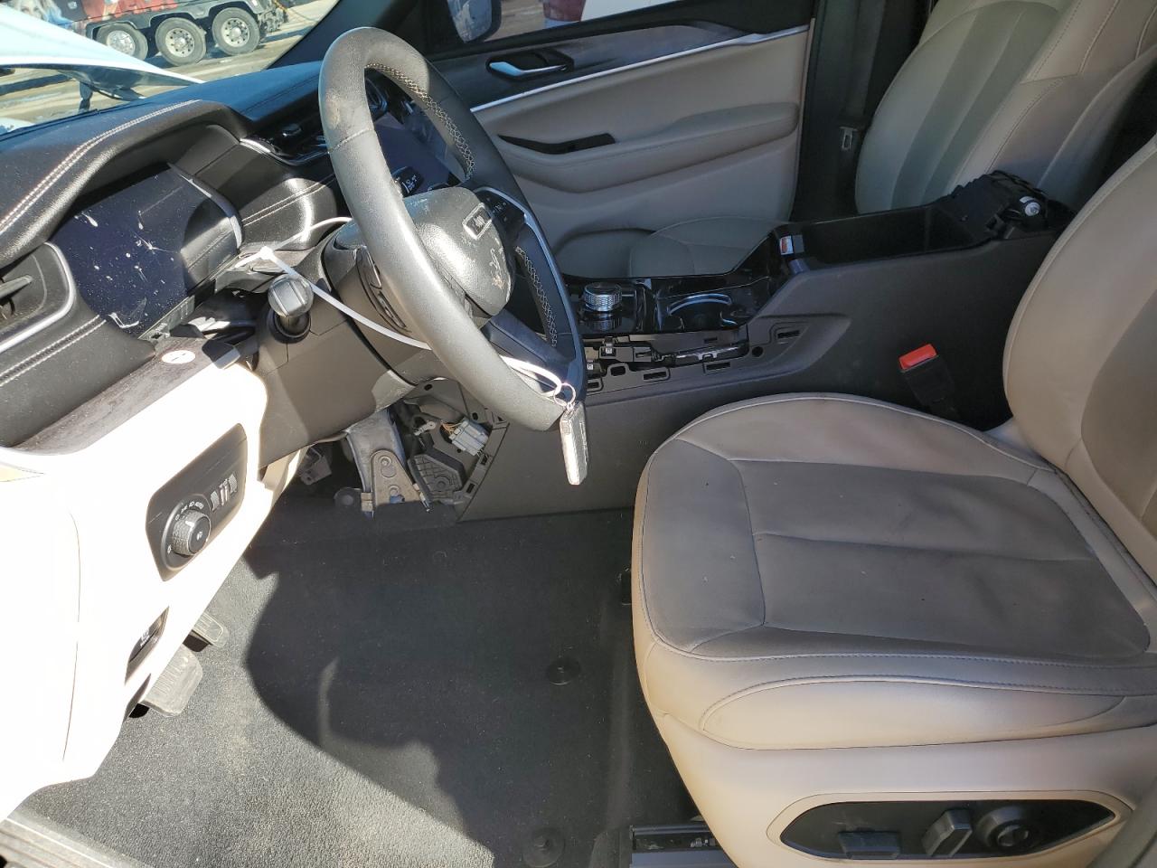 2023 JEEP GRAND CHEROKEE LIMITED VIN:1C4RJGBG4PC526731