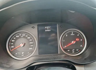 2017 Mercedes-Benz C 200 WDDWF3HB0HR253655 VIN:WDDWF3HB0HR253655