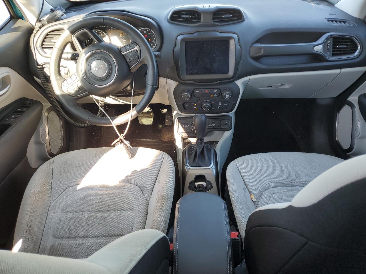 2022 JEEP RENEGADE LATITUDE VIN:ZACNJDB18NPN89748
