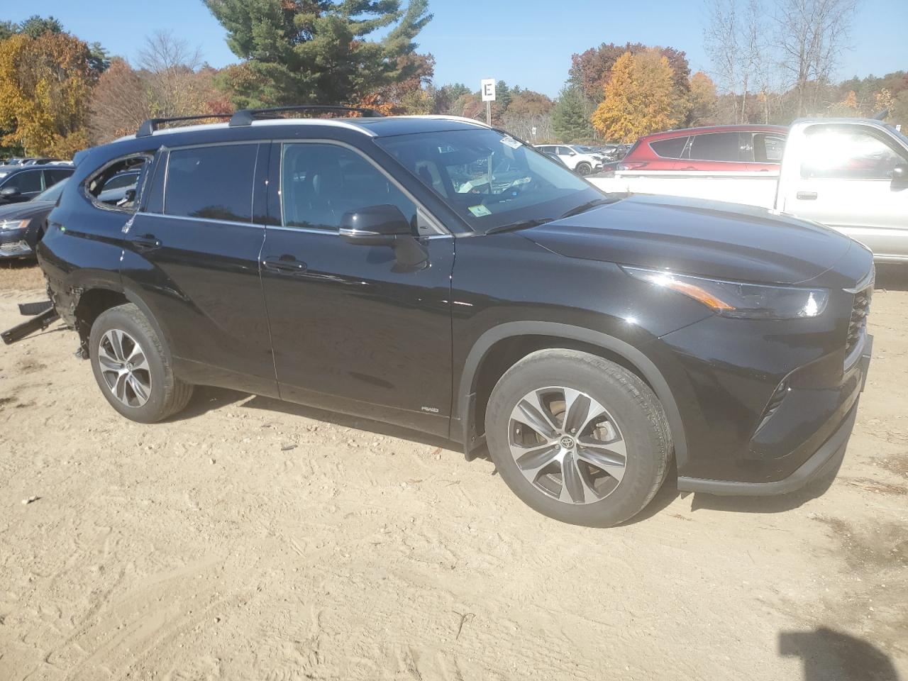 2022 TOYOTA HIGHLANDER HYBRID XLE VIN:5TDGBRCH5NS550894