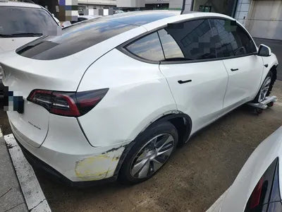 2022 Tesla Model Y VIN: