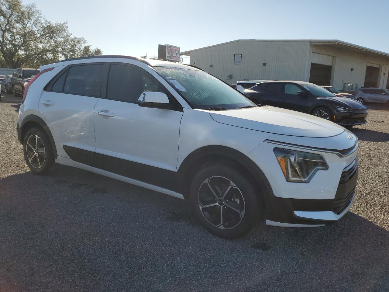 2024 KIA NIRO EX VIN:KNDCR3LE0R5204356