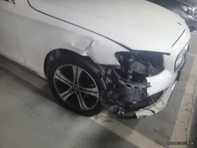 2019 Mercedes-Benz E 220 VIN: