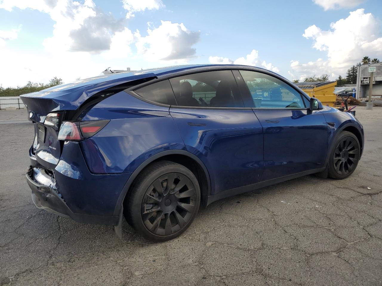 2022 TESLA MODEL Y  VIN:7SAYGDEE6NF386736