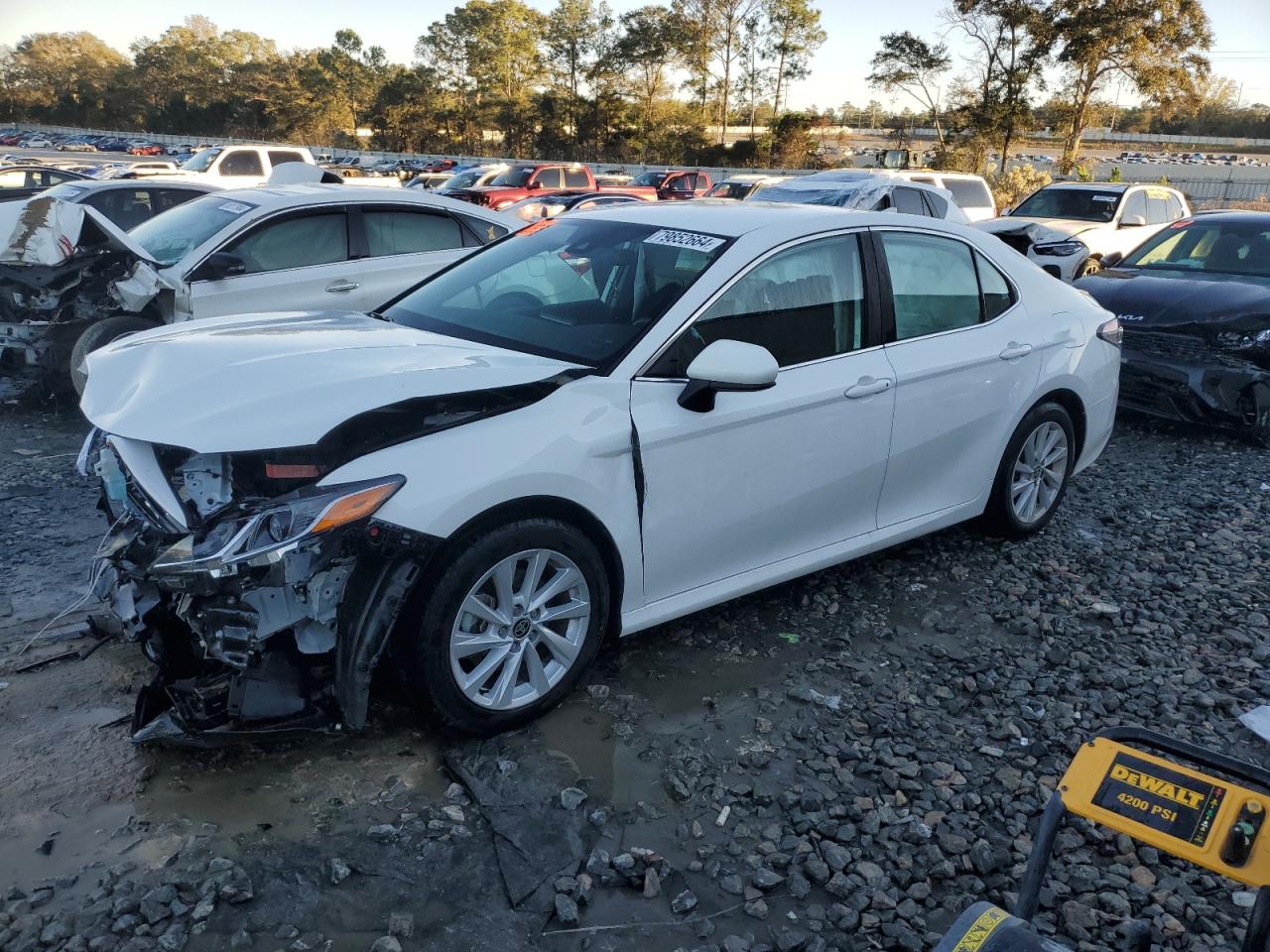 2022 TOYOTA CAMRY LE VIN:4T1C11AK4NU071049
