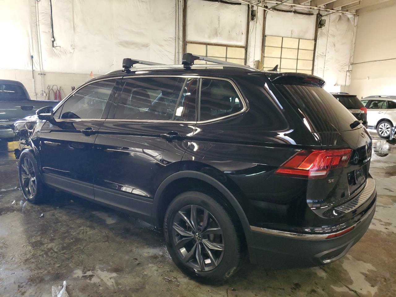2022 VOLKSWAGEN TIGUAN SE VIN:3VV2B7AX3NM136801