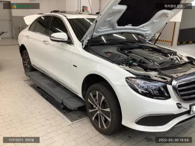 2020 Mercedes-Benz E 300 W1KZF5EB8LA849424 VIN:W1KZF5EB8LA849424