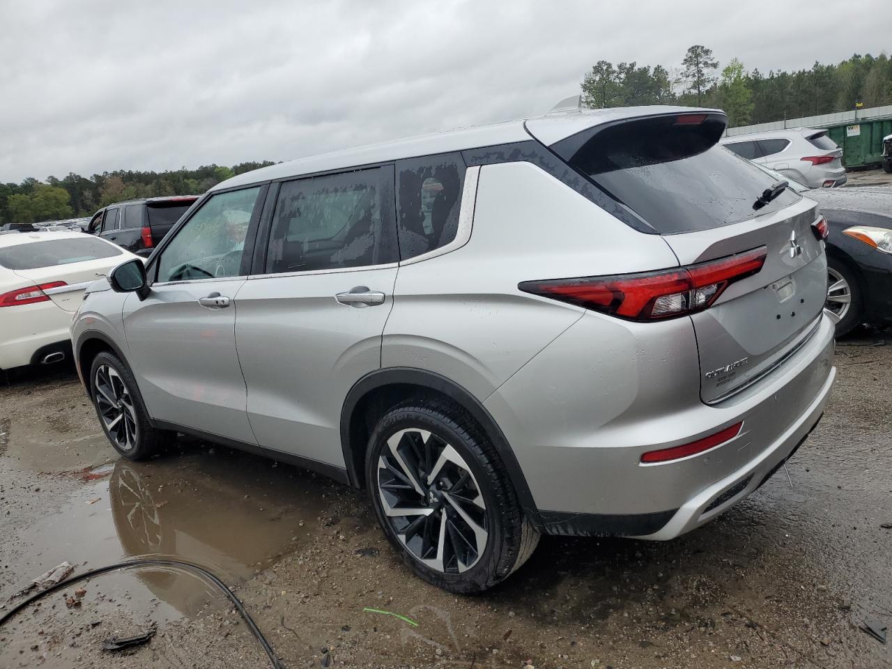 2022 MITSUBISHI OUTLANDER SE VIN:JA4J4UA88NZ068435