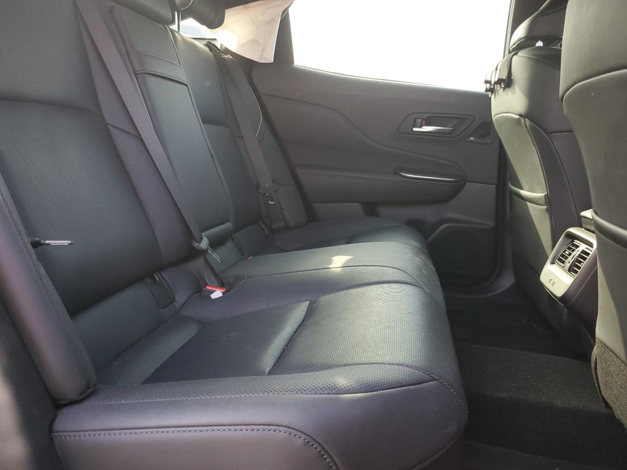 2023 TOYOTA CROWN XLE VIN:JTDAAAAF4P3000411