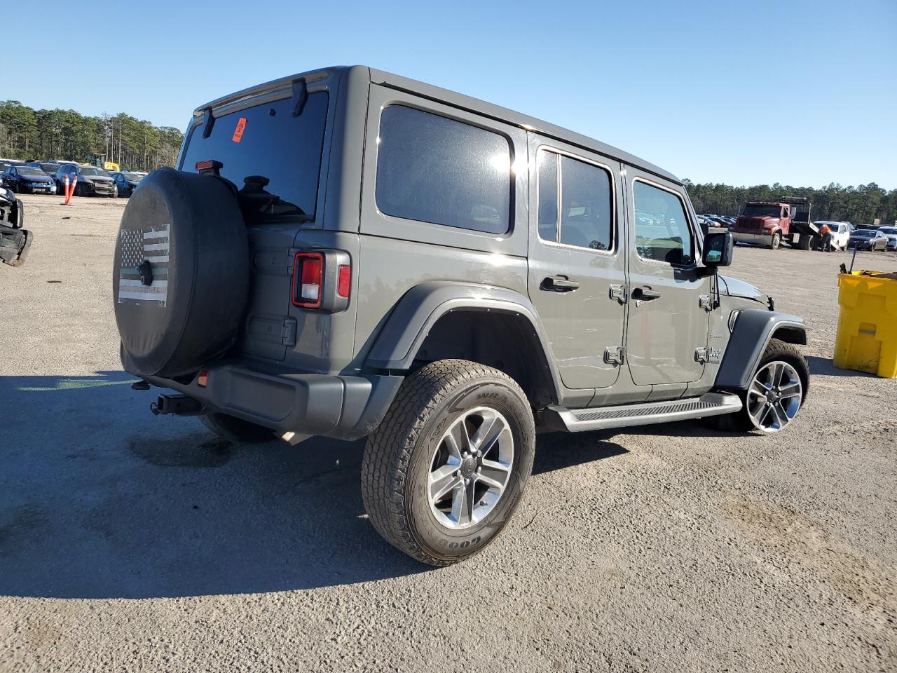 2022 JEEP WRANGLER UNLIMITED SAHARA VIN:1C4HJXEG2NW115847
