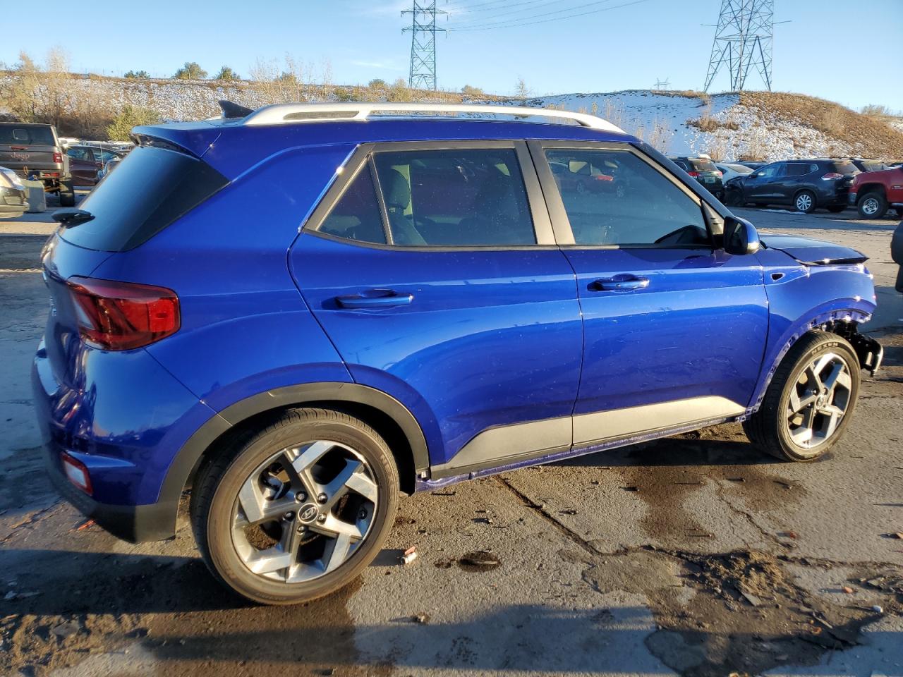 2022 HYUNDAI VENUE SEL VIN:KMHRC8A37NU193054
