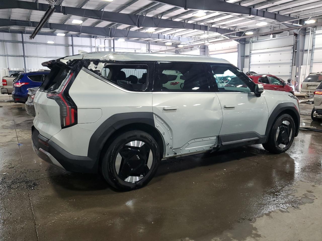 2024 KIA EV9 WIND VIN:KNDAFFS58R6018738