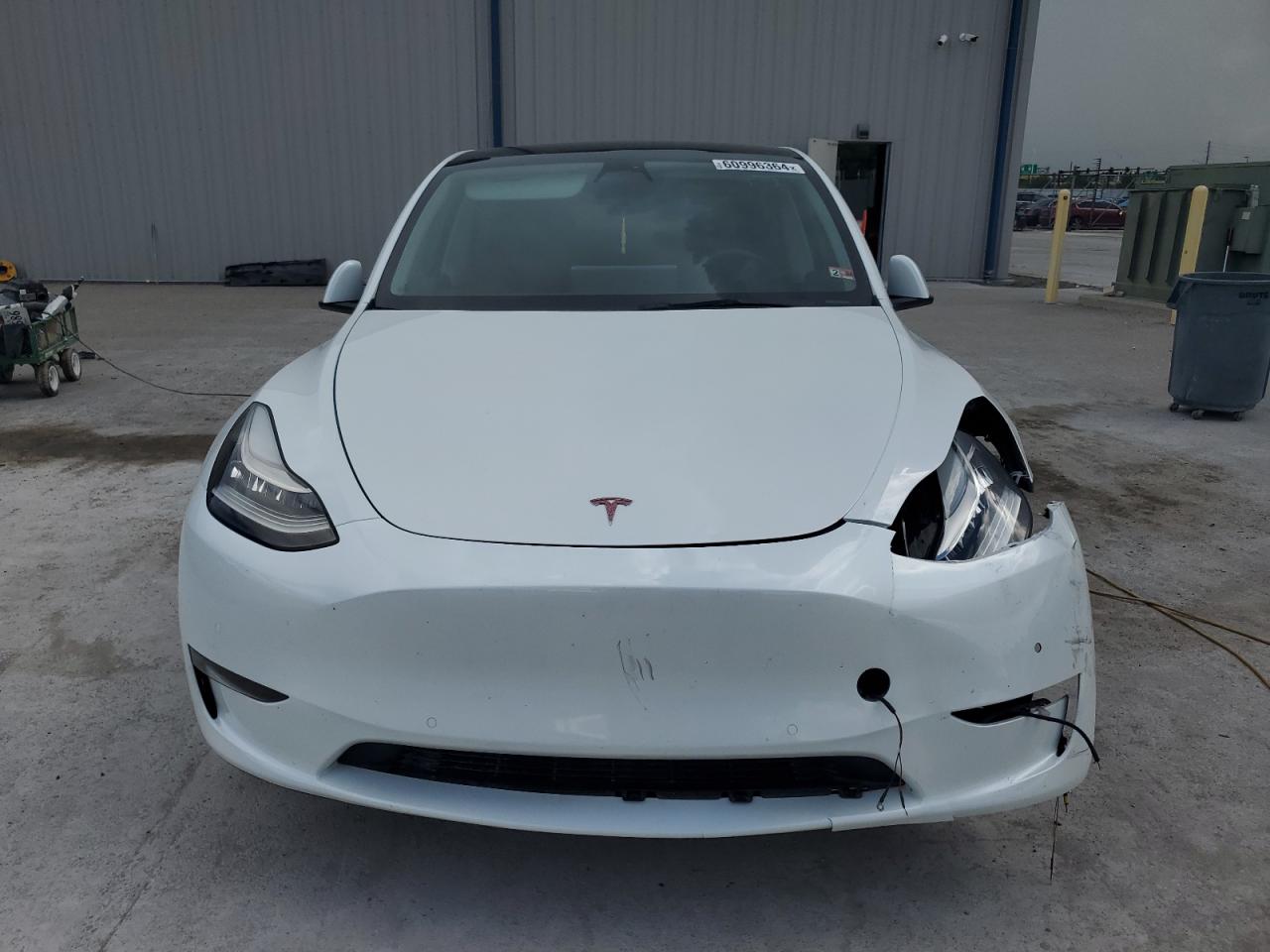 2022 TESLA MODEL Y  VIN:7SAYGAEE8NF363697