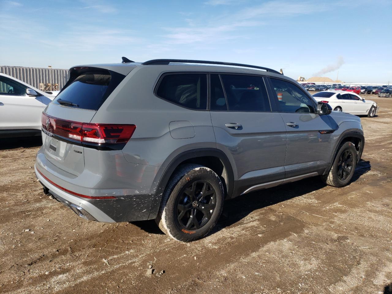 2024 VOLKSWAGEN ATLAS PEAK EDITION SEL VIN:1V2GR2CAXRC620689