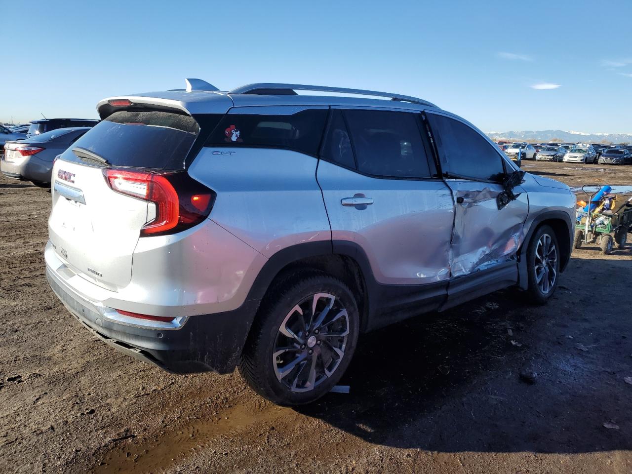 2022 GMC TERRAIN SLT VIN:3GKALVEV2NL118630