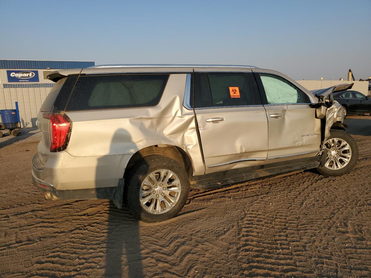 2022 GMC YUKON XL DENALI VIN:1GKS2JKLXNR260381