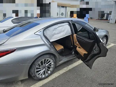 2020 Lexus ES 300 VIN: