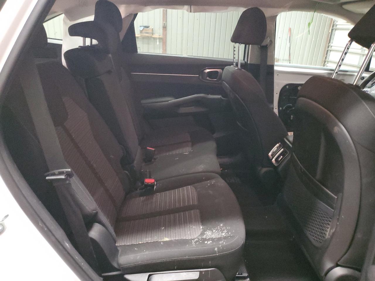 2023 KIA SORENTO LX VIN:5XYRGDLC9PG221228