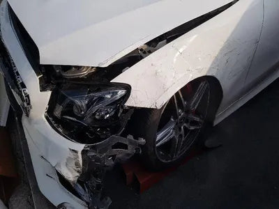 2018 Mercedes-Benz E 220 WDD1K1EB0JF068558 VIN:WDD1K1EB0JF068558