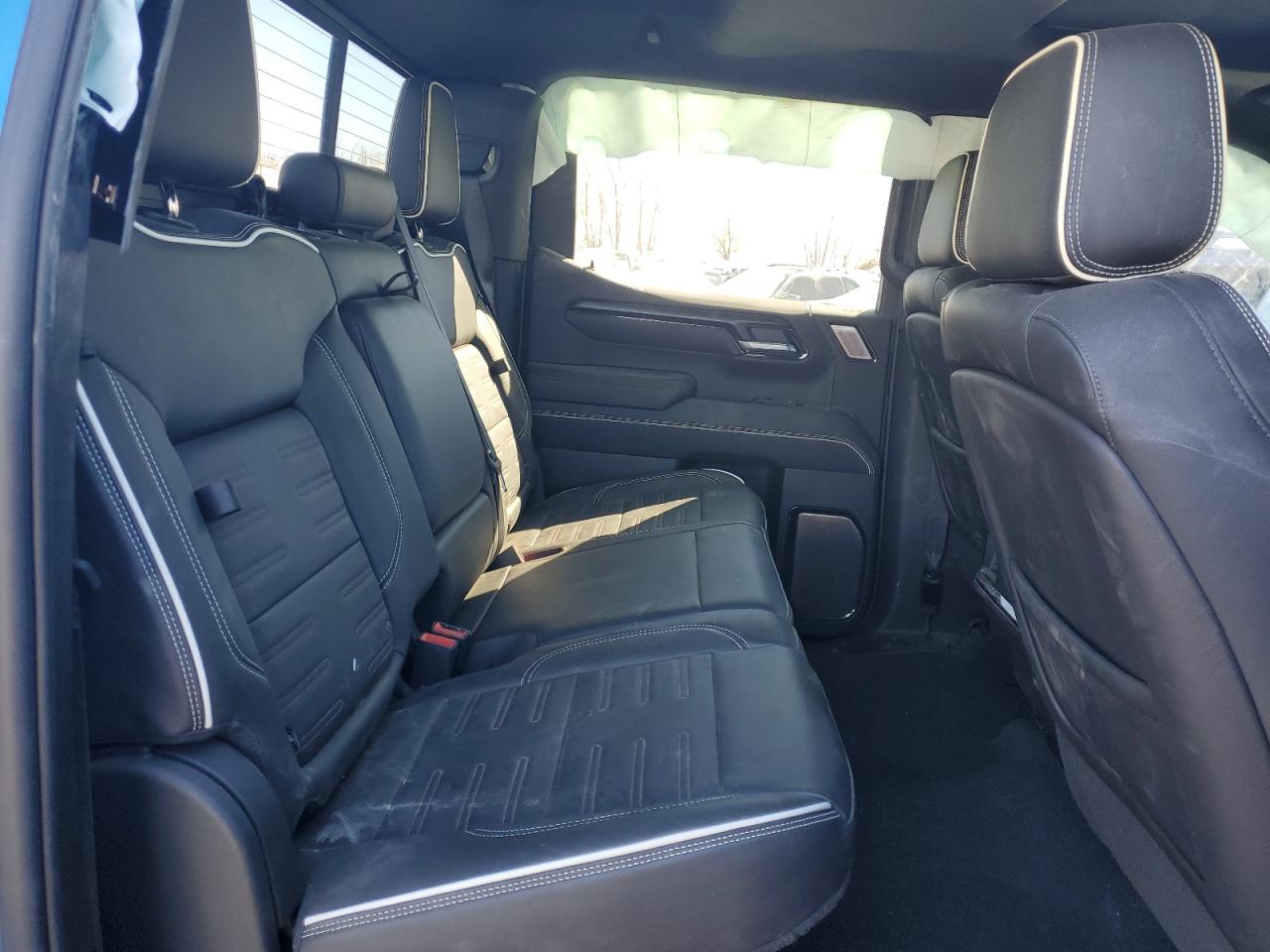 2022 GMC SIERRA K1500 AT4X VIN:3GTUUFELXNG563538
