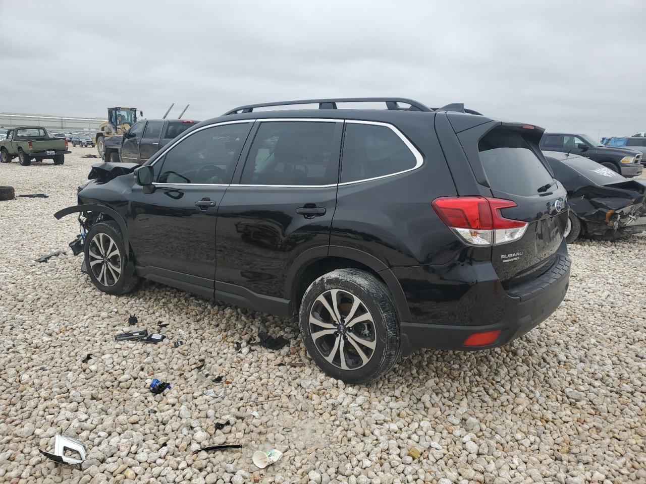 2023 SUBARU FORESTER LIMITED VIN:JF2SKAPC5PH498458