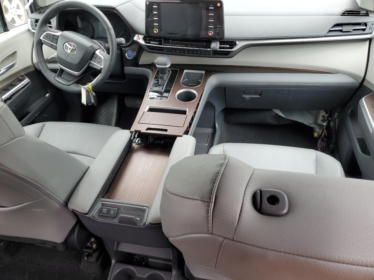 2023 TOYOTA SIENNA XLE VIN:5TDYRKEC0PS167392