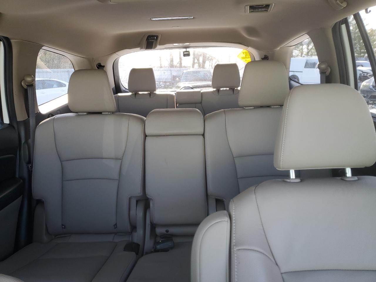 2022 HONDA PILOT TOURING VIN:5FNYF6H98NB011117