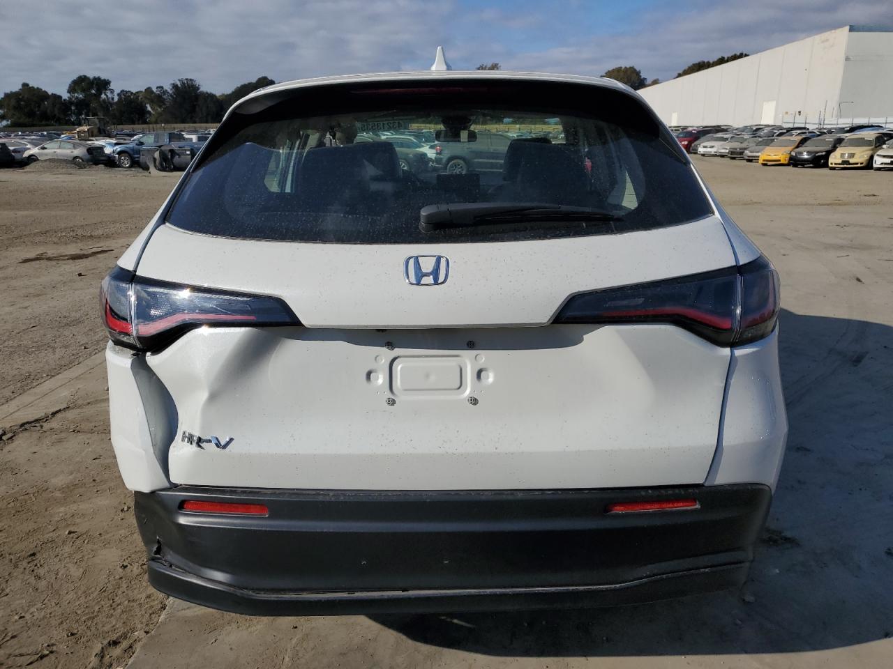 2024 HONDA HR-V LX VIN:3CZRZ1H37RM717226
