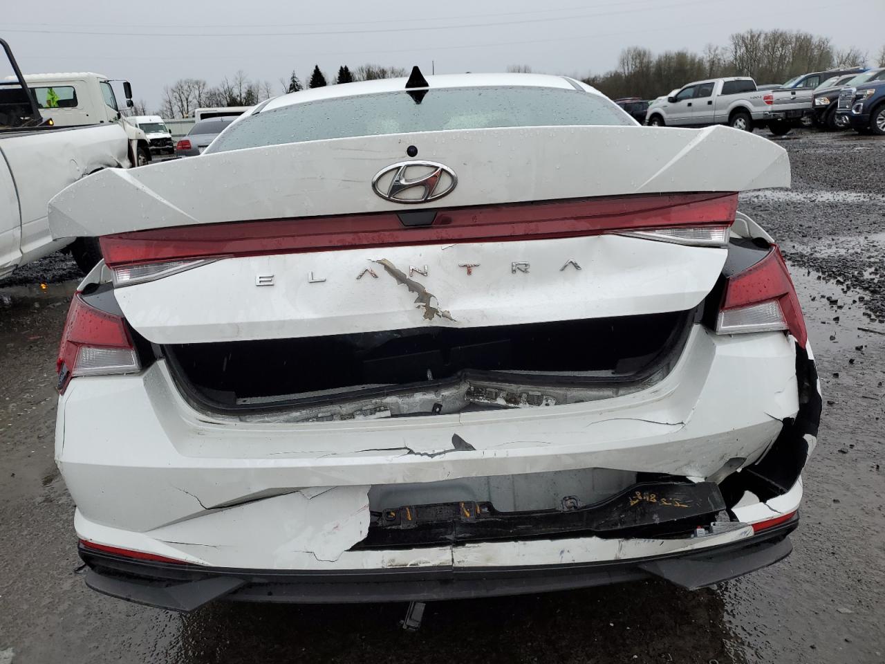 2022 HYUNDAI ELANTRA SE VIN:5NPLL4AG6NH062018