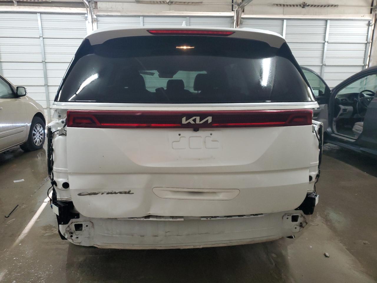 2022 KIA CARNIVAL LX VIN:KNDNB4H39N6123533