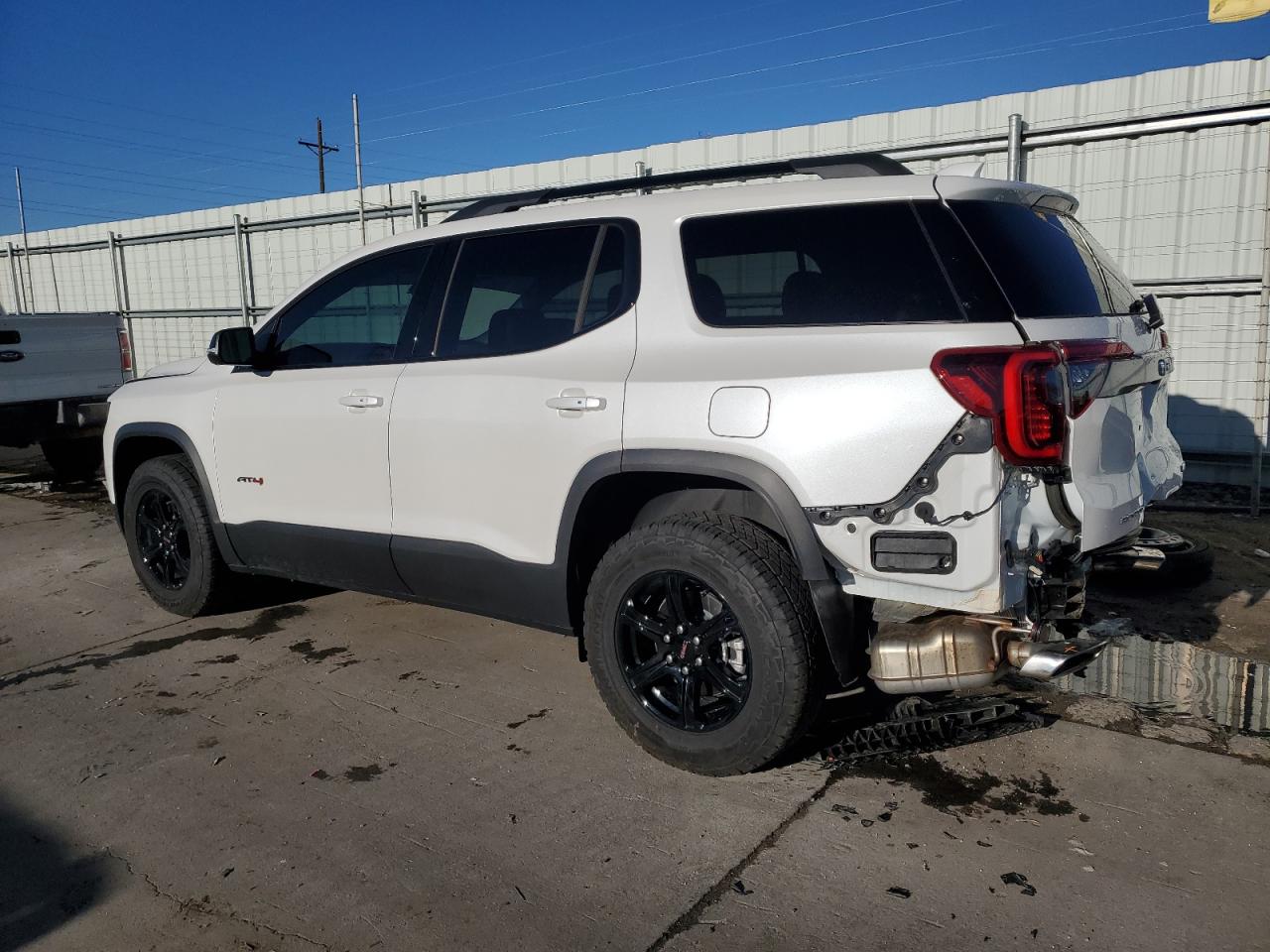 2023 GMC ACADIA AT4 VIN:1GKKNLLS0PZ258800
