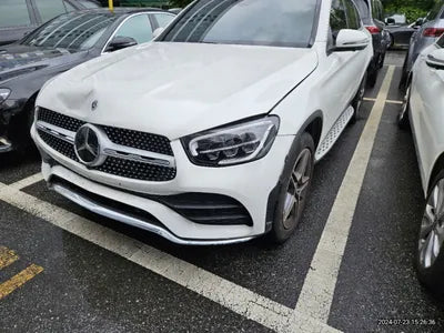 2022 Mercedes-Benz GLC 300 VIN: