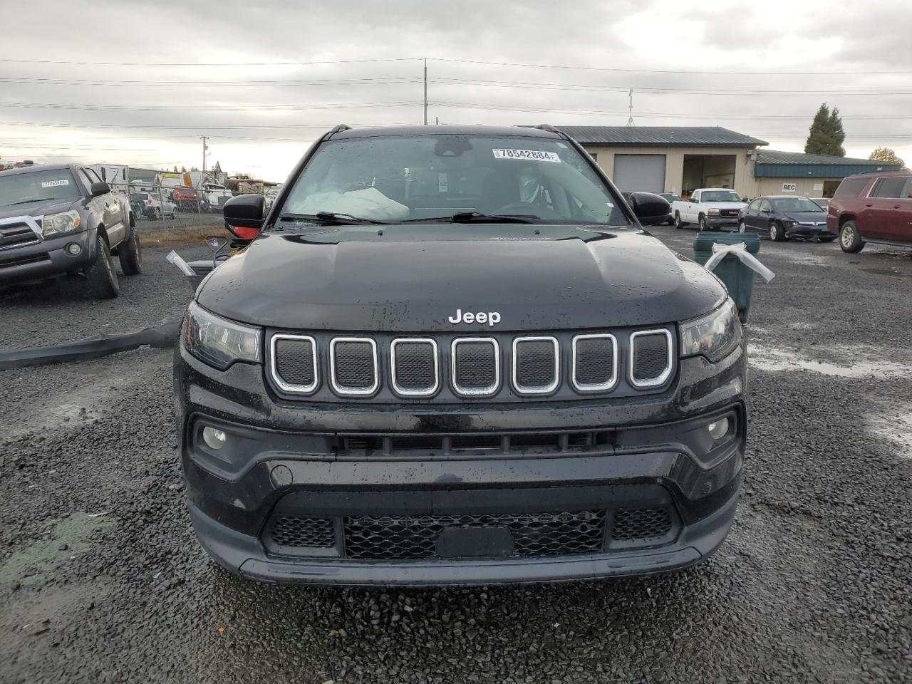 2022 JEEP COMPASS LATITUDE LUX VIN:3C4NJDFB9NT205748