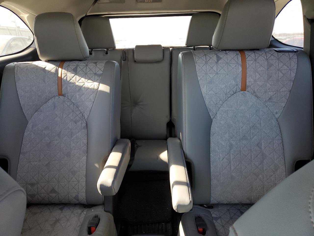 2023 TOYOTA HIGHLANDER HYBRID BRONZE EDITION VIN:5TDABRCH8PS112038