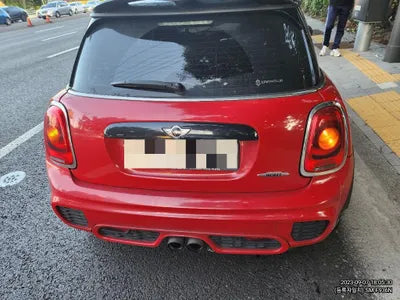 2017 MINI Cooper VIN: