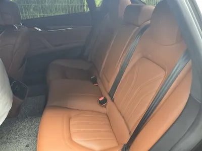 2018 Maserati Quattroporte VIN: