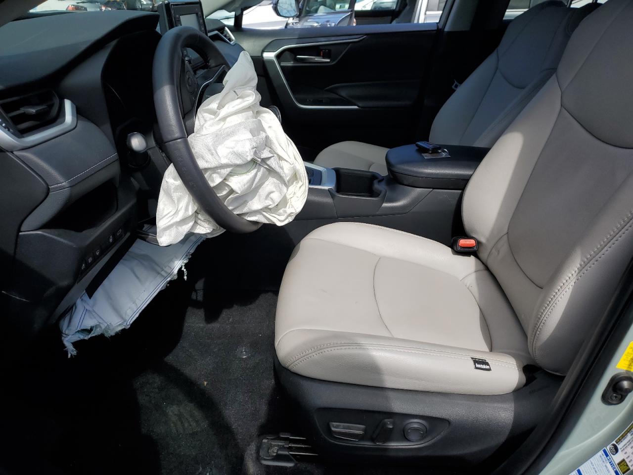 2022 TOYOTA RAV4 XLE VIN:2T3P1RFV8NW309236