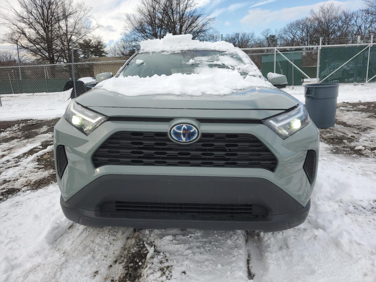 2022 TOYOTA RAV4 XLE VIN:2T3RWRFV3NW136641