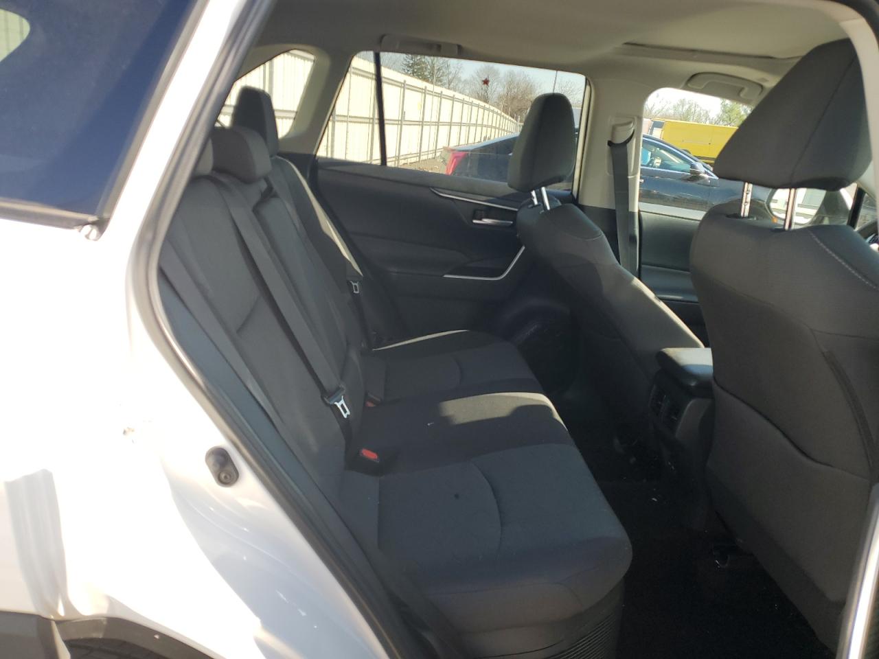 2023 TOYOTA RAV4 XLE VIN:4T3RWRFV4PU109127