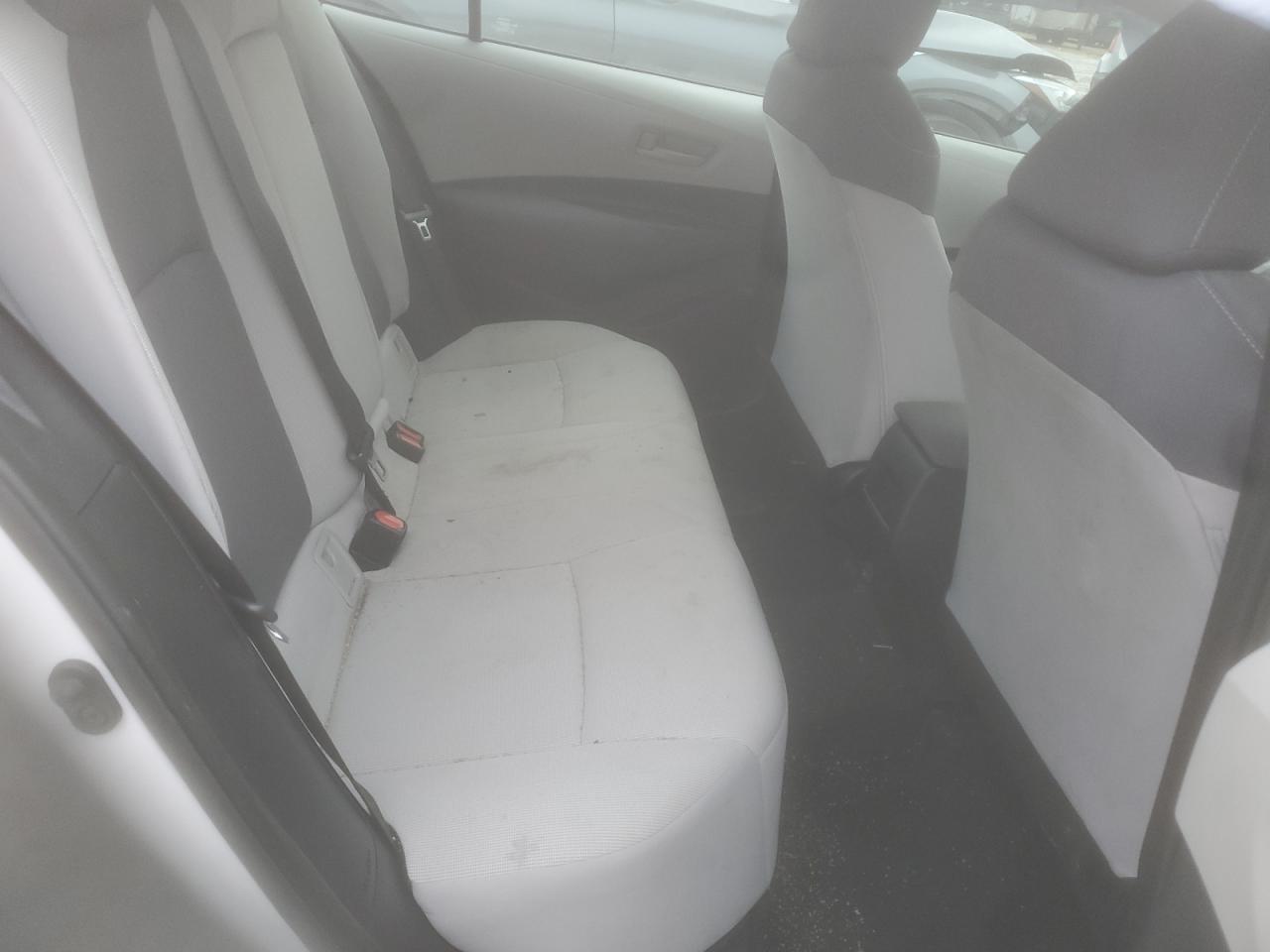 2022 TOYOTA COROLLA LE VIN:5YFEPMAE0NP382451