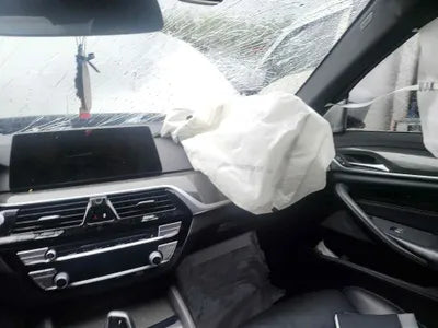 2019 BMW 530 WBAJD3105KB317771 VIN:WBAJD3105KB317771