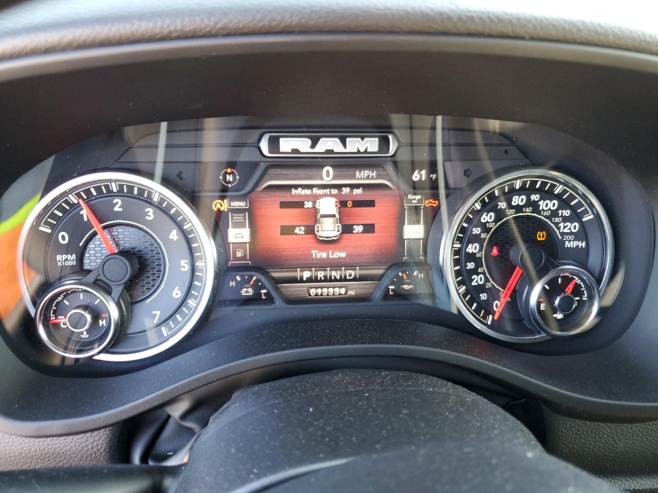 2024 RAM 1500 BIG HORN/LONE STAR VIN:1C6RREFT2RN113256