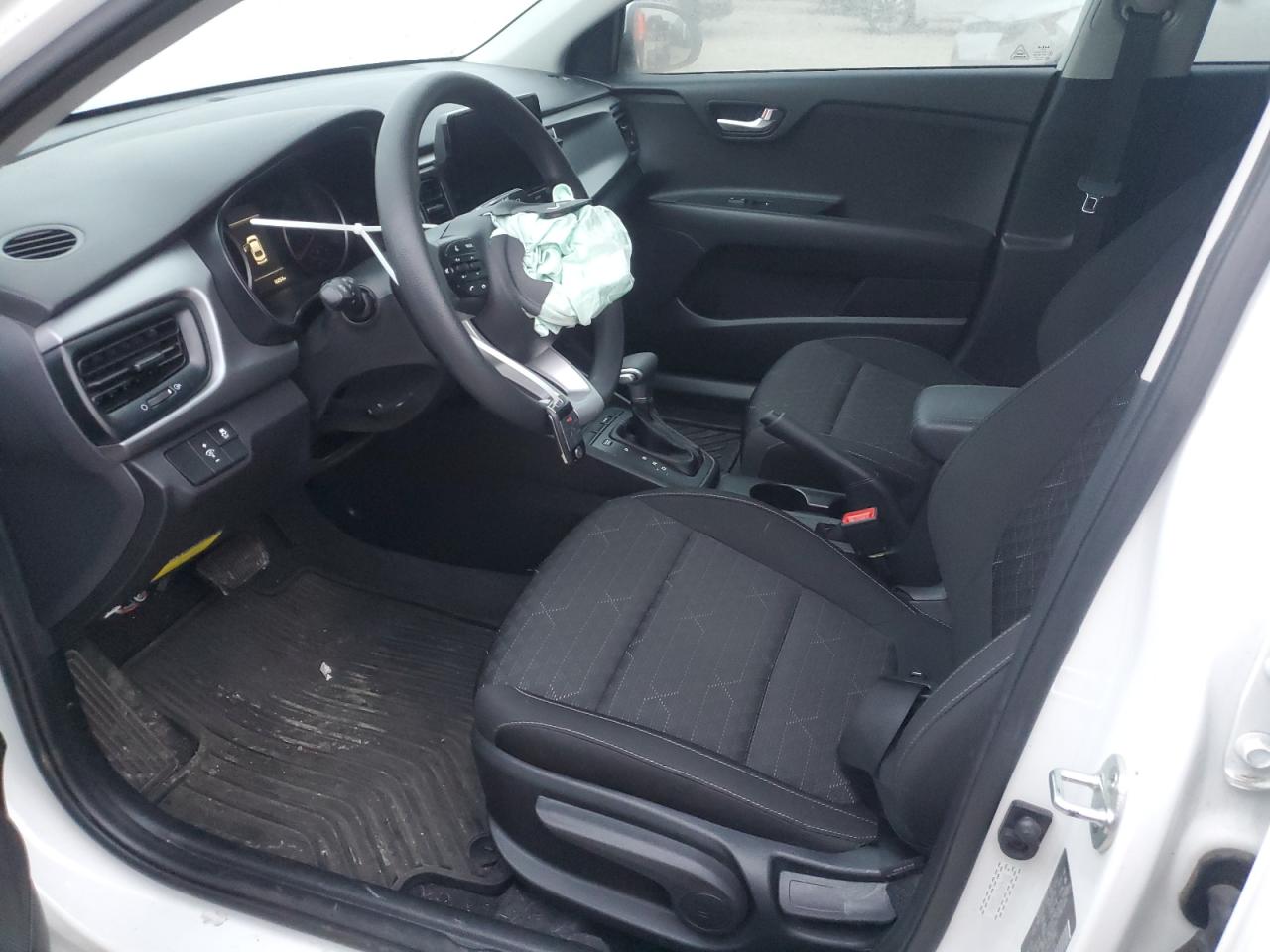 2023 KIA RIO LX VIN:3KPA24AD7PE528661