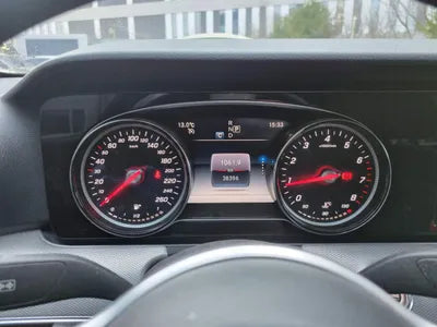 2019 Mercedes-Benz E 300 WDDZF4JB5KA632623 VIN:WDDZF4JB5KA632623