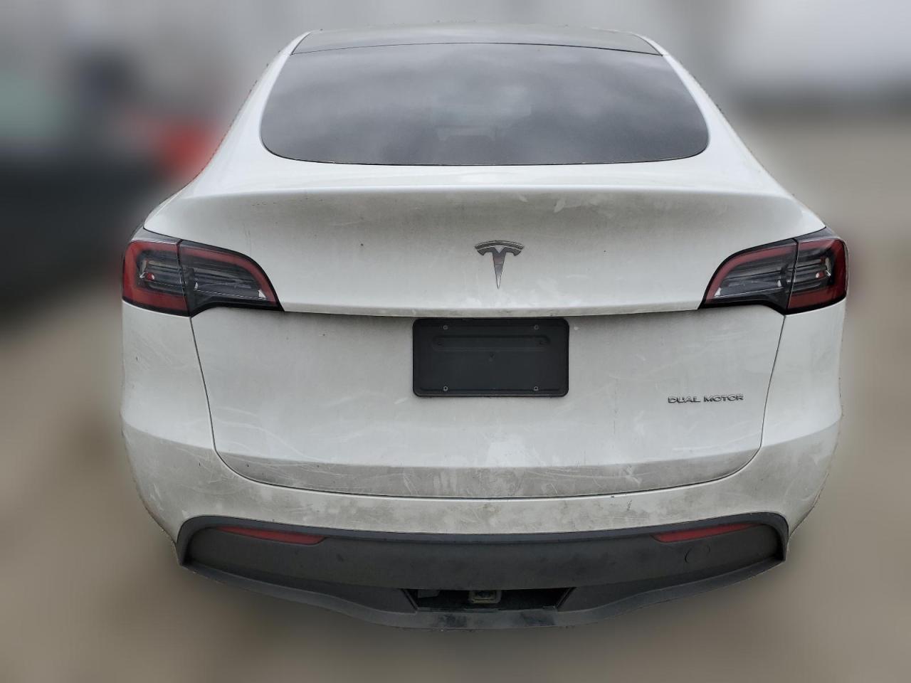 2023 TESLA MODEL Y  VIN:7SAYGAEE9PF624984